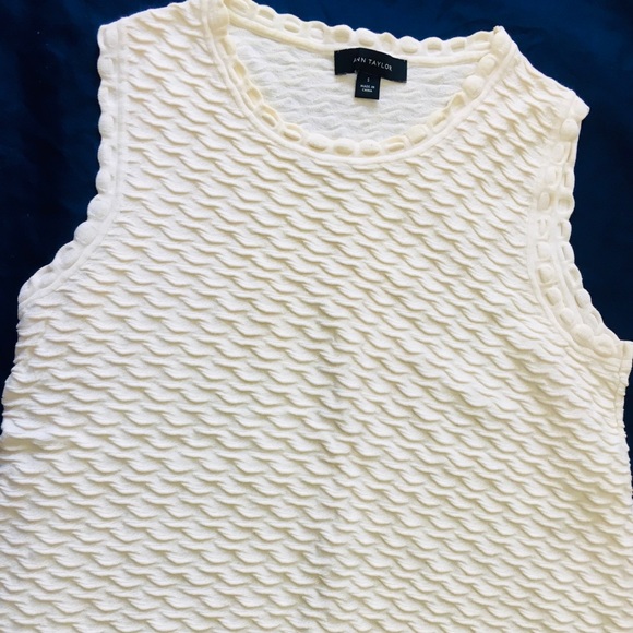 Ann Taylor Tops - Ann Taylor White Fitted Shirt